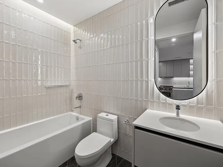 610 Davis St #2304 — Photo 14