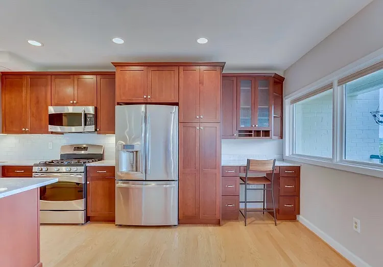 4720 Chevy Chase Dr #401 — Photo 4