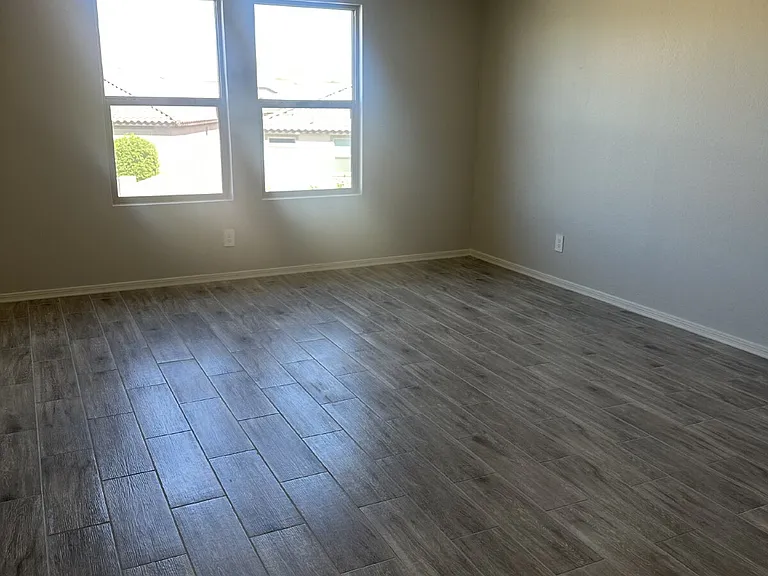 4730 N 193rd Dr — Photo 10