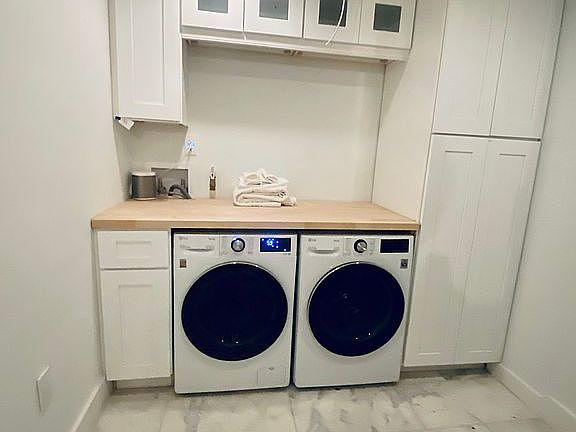 Marble Tiled Laundry 
