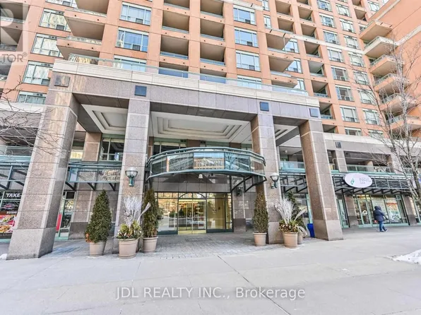 887 Bay St #1610, Toronto, ON M5S 3K4