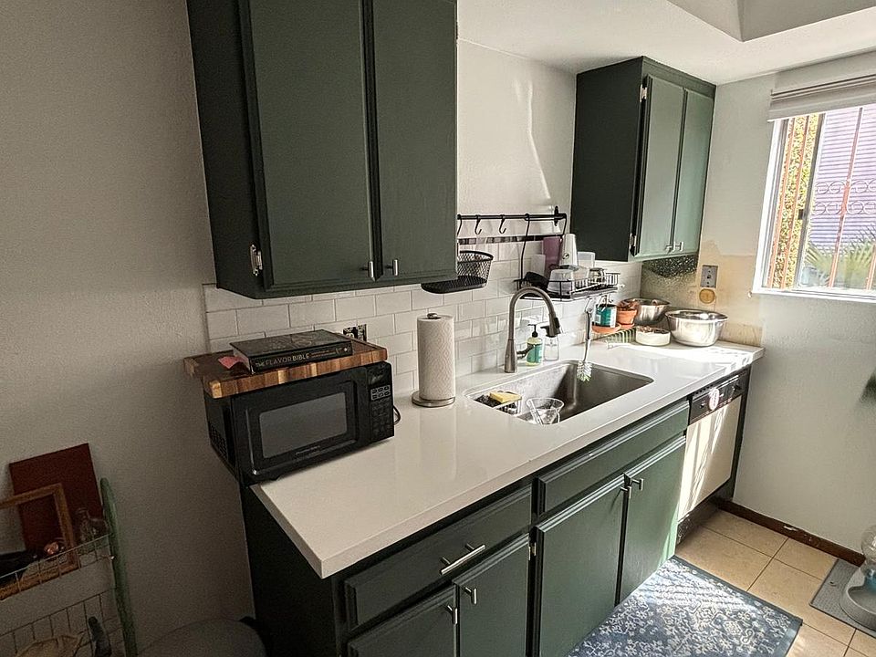 1st image of 1220 23rd St APT 1