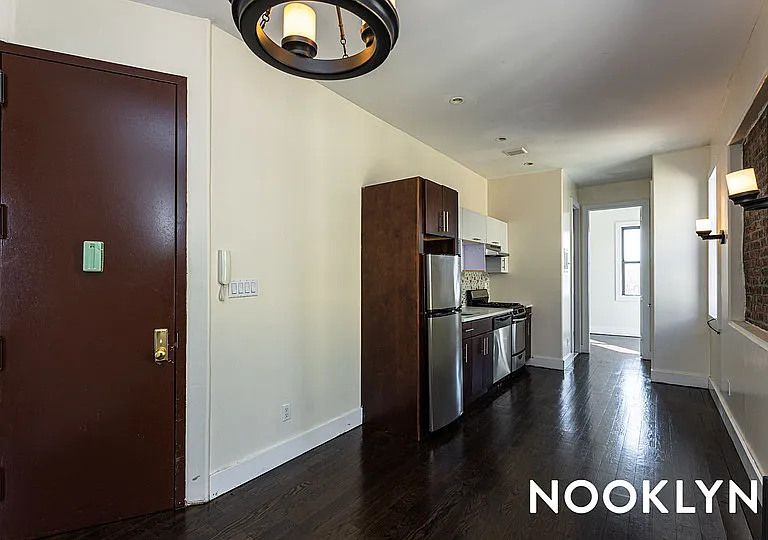 194 Humboldt St #4L — Photo 5