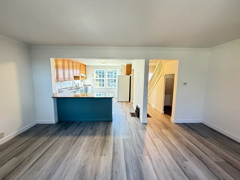 162 Calhoun St — Photo 5