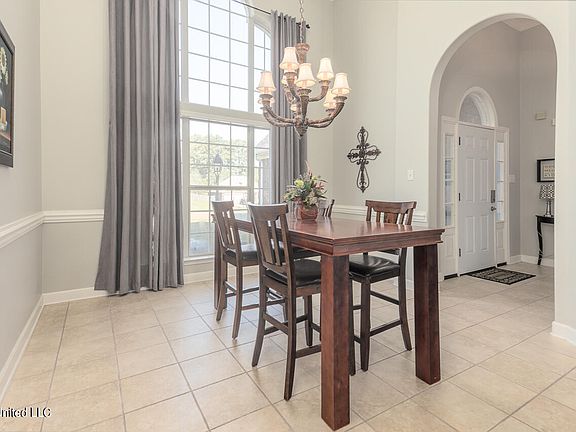 4th image of 1394 Village Wood Dr