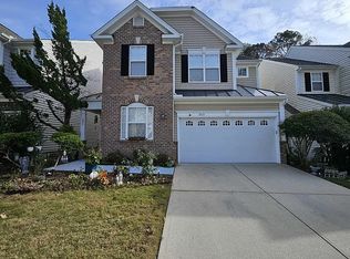 303 Founders Walk Dr, Morrisville, NC 27560