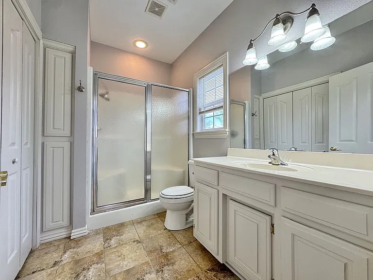 3834 E Chadwick Dr — Photo 22