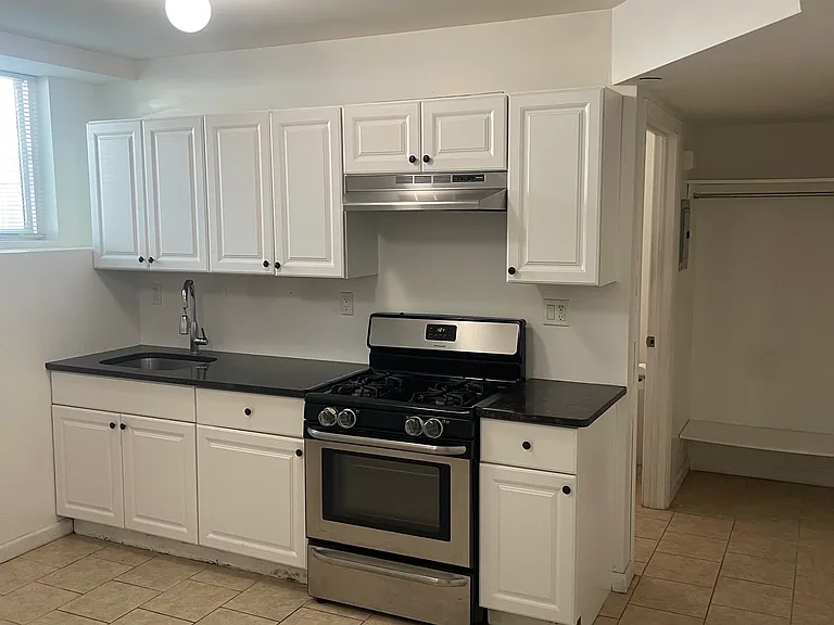 72 Byrne Ave #2 — Photo 8