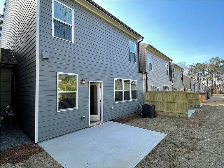 1865 Parkades Path SW — Photo 25