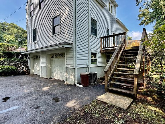 5th image of 40 Old Colony Drive