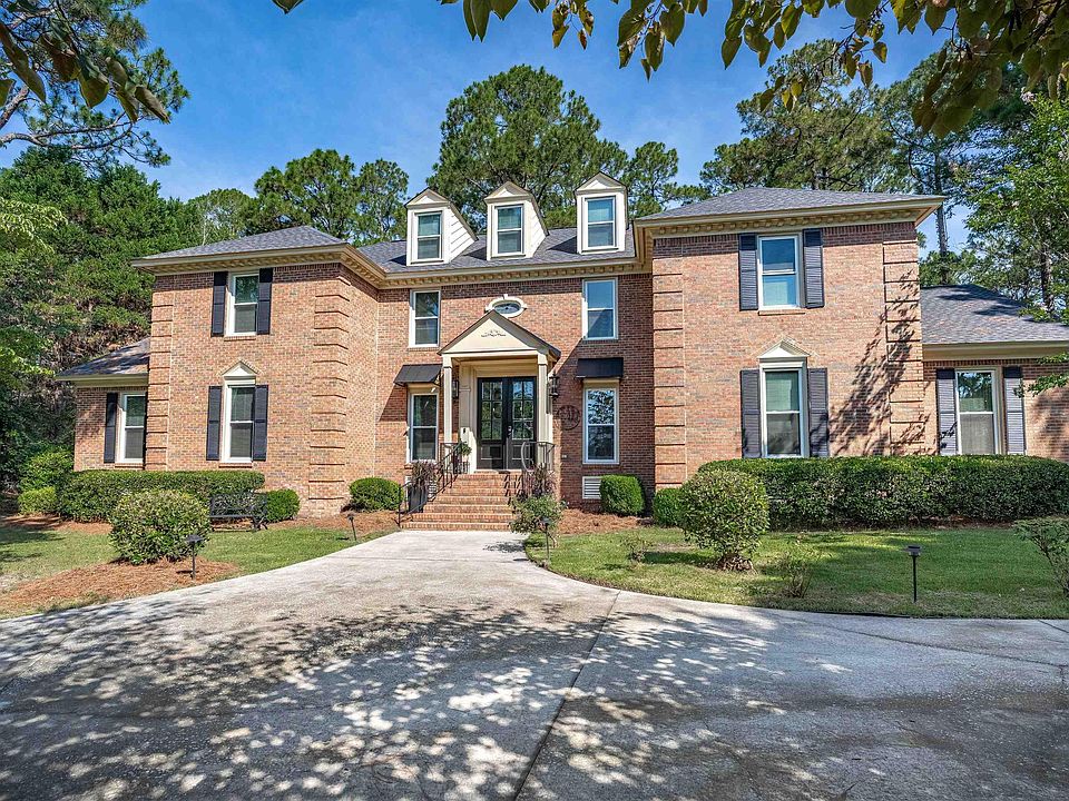 1st image of 208 Mallet Hill Rd
