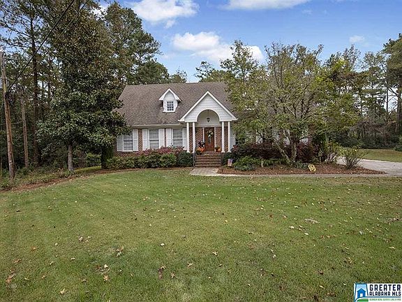 2nd image of 2220 Kenbridge Cir