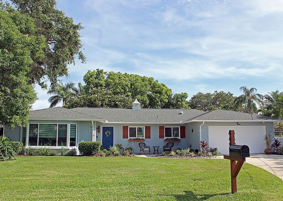 1st image of 4452 Clearwater Harbor Dr N