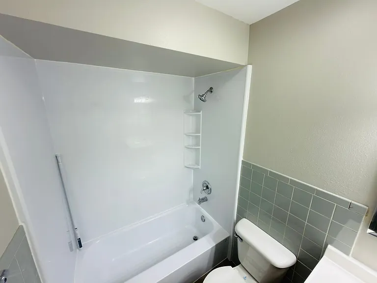 79 Ruth Dr — Photo 14