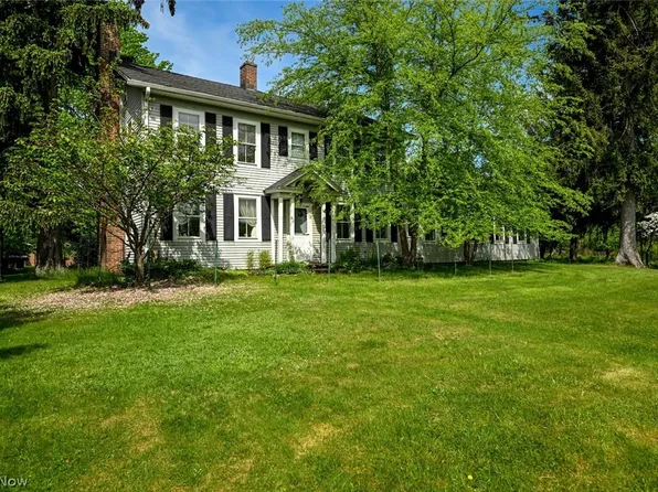 9746 Barr Rd, Brecksville, OH 44141