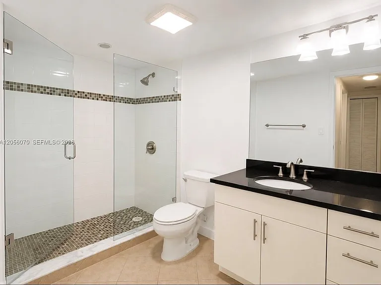 2000 Atlantic Shores Blvd #316 — Photo 7