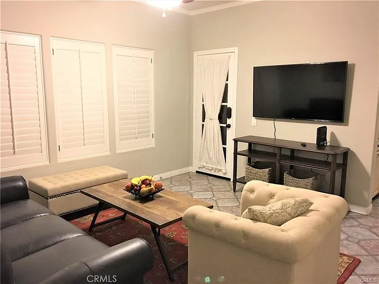 735 Alabama St — Photo 6