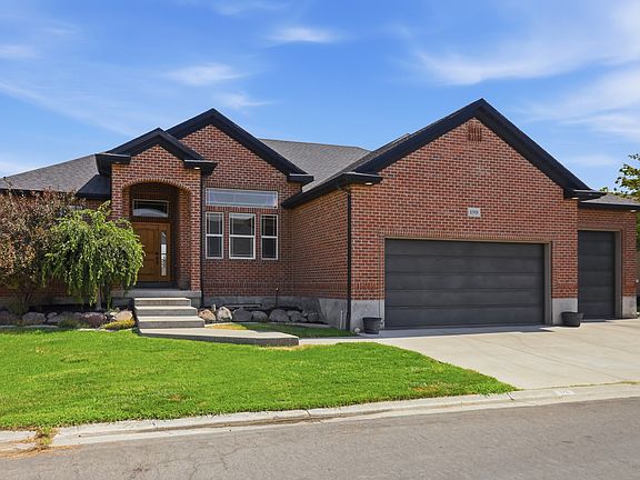 2nd image of 170 Lakeview