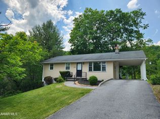 774 Hench St, Bedford, PA 15522