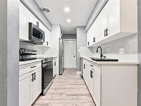 4th image of 1803 E ANNONA AVENUE