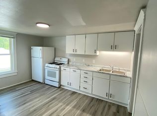 801 Dove St #D, Oshkosh, WI 54902