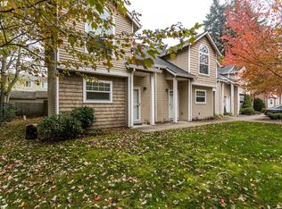 19159 SE Yamhill St APT 15, Portland, OR 97233