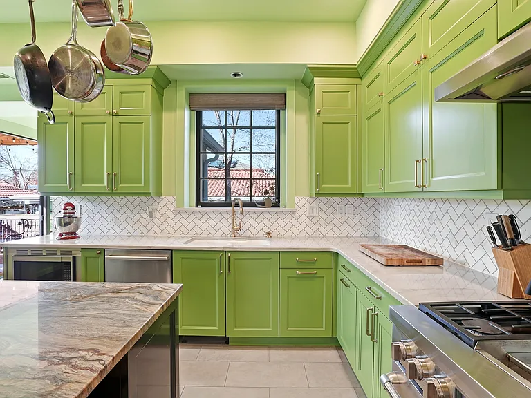 9000 Monaco St #8 — Photo 37