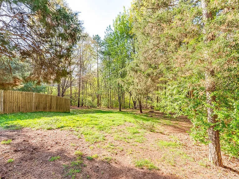 13818 Faversham Ct — Photo 4