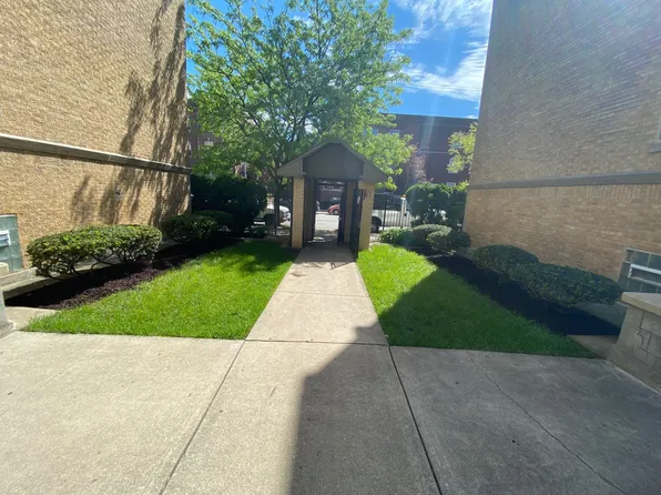 4930 N Kedzie Ave APT 2W, Chicago, IL 60625
