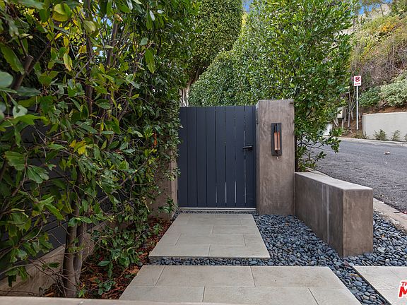 5th image of 9260 Warbler Way