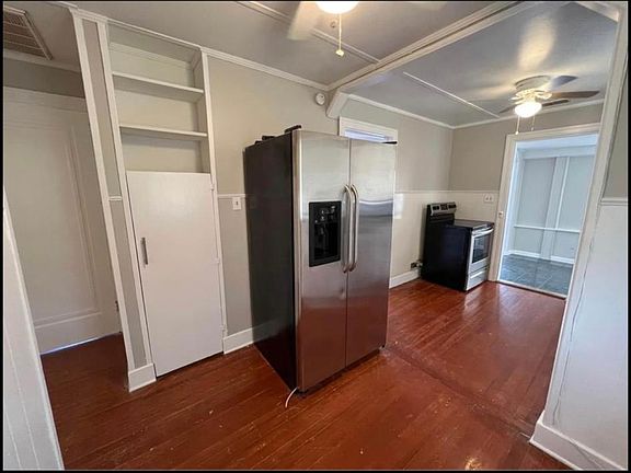 5th image of 4411 1st Ave N APT B