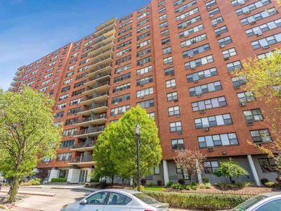500 Central Ave APT 1504, Union City, NJ, 07087