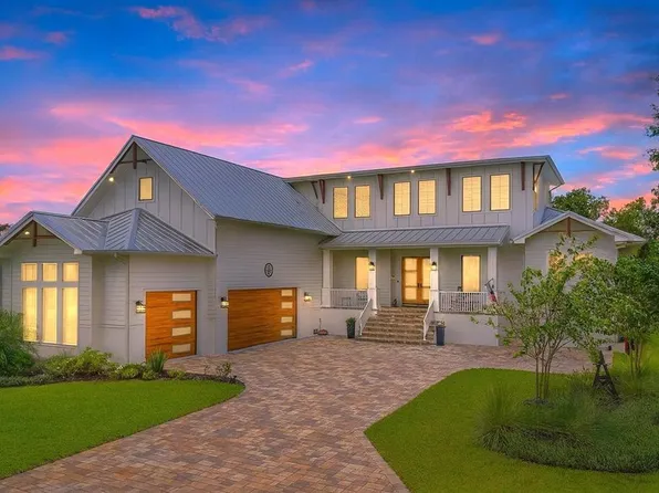 8317 Alafia Pointe Dr, Riverview, FL 33578