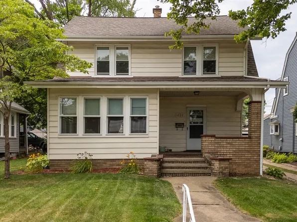 1222 Ridge Rd NW, Canton, OH 44703