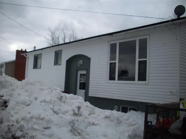 7 Crewes Road, Glovertown, NL A0G2L0