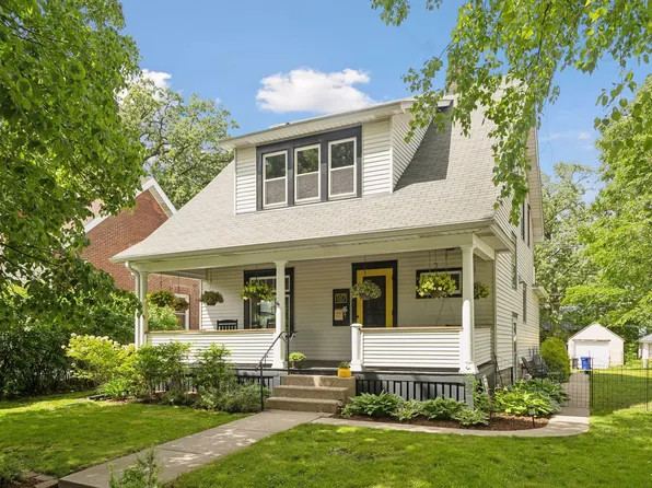 1379 Breda Ave, Saint Paul, MN 55108