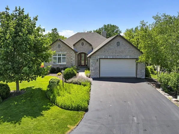 140 Palmer PLACE #52-20, Lake Geneva, WI 53147