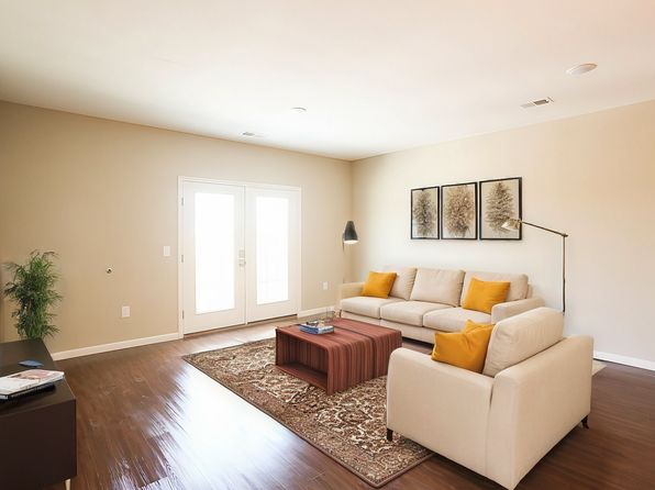 1601 Cottleville Pkwy #302