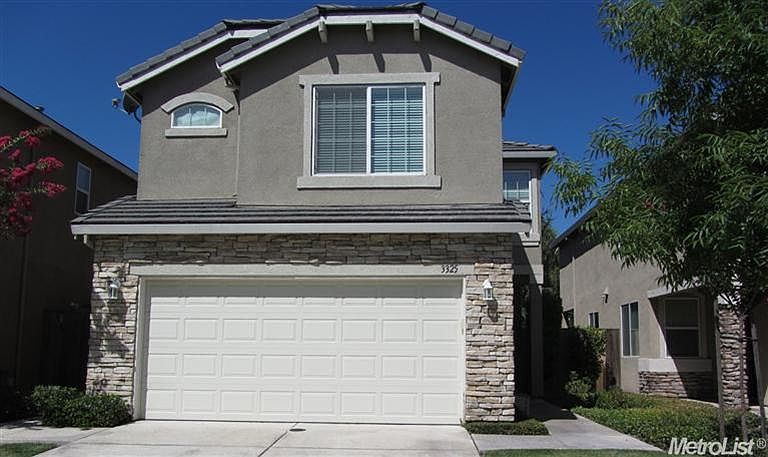 2nd image of 3325 English Oak Cir