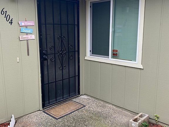 4th image of 6104 Templeton Dr