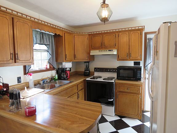 5th image of 118 Hop Anderson Ln