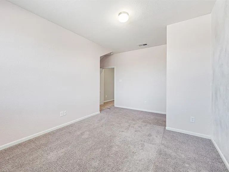 3009 Wedgewood Bay Ct — Photo 26