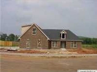204 Magnolia Gln, Huntsville, AL 35811