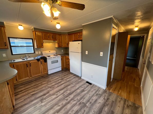 (undisclosed Address)