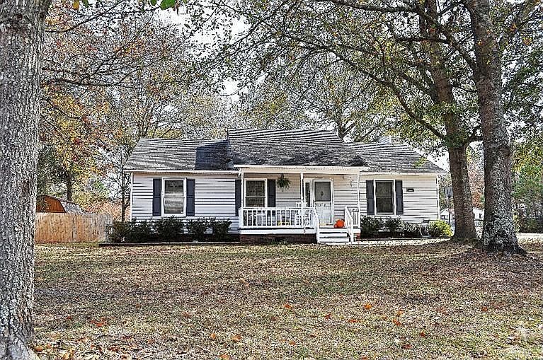 1st image of 492 Big Poplar Ct NE