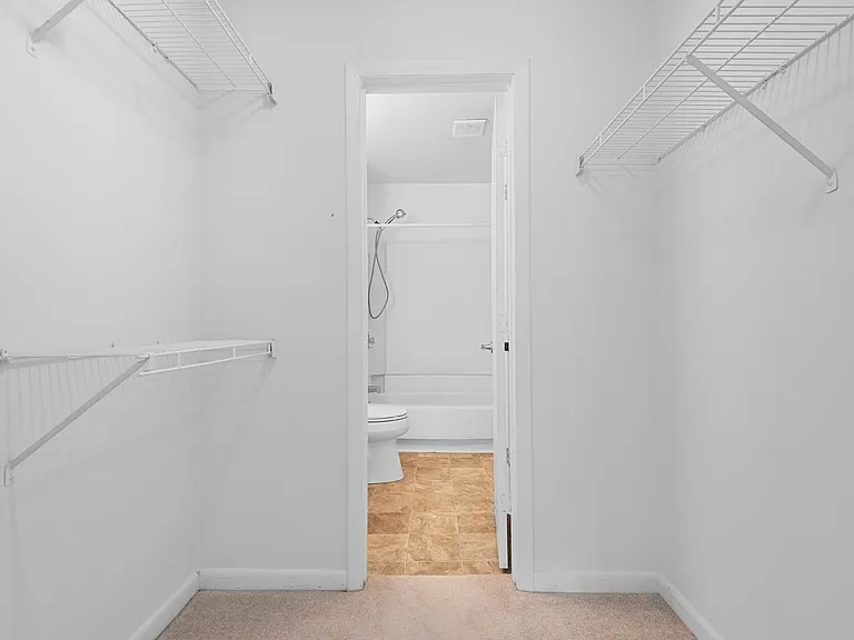 270 Summerwalk Cir — Photo 13
