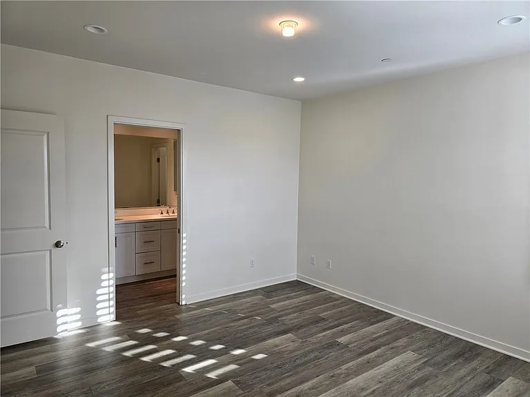 60 Bay Laurel — Photo 18