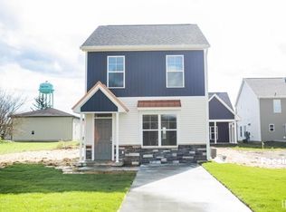 7901 S Prestwick Dr, Newberry, IN