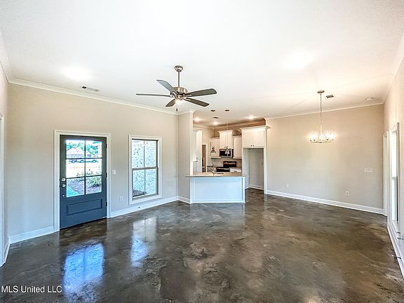 4th image of 126 Jody Dr