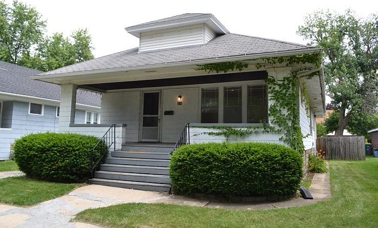 2nd image of 526 Walsh Ave